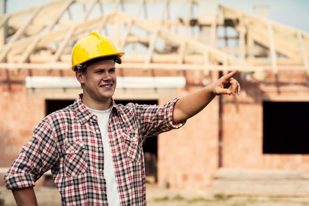What Does a General Contractor Do? Roles, Work & What They Can Legally Handle (2026)